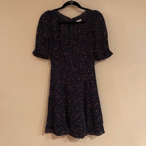 ❌SOLD❌ Reformation Klaudia Dress - Picture 5 of 6